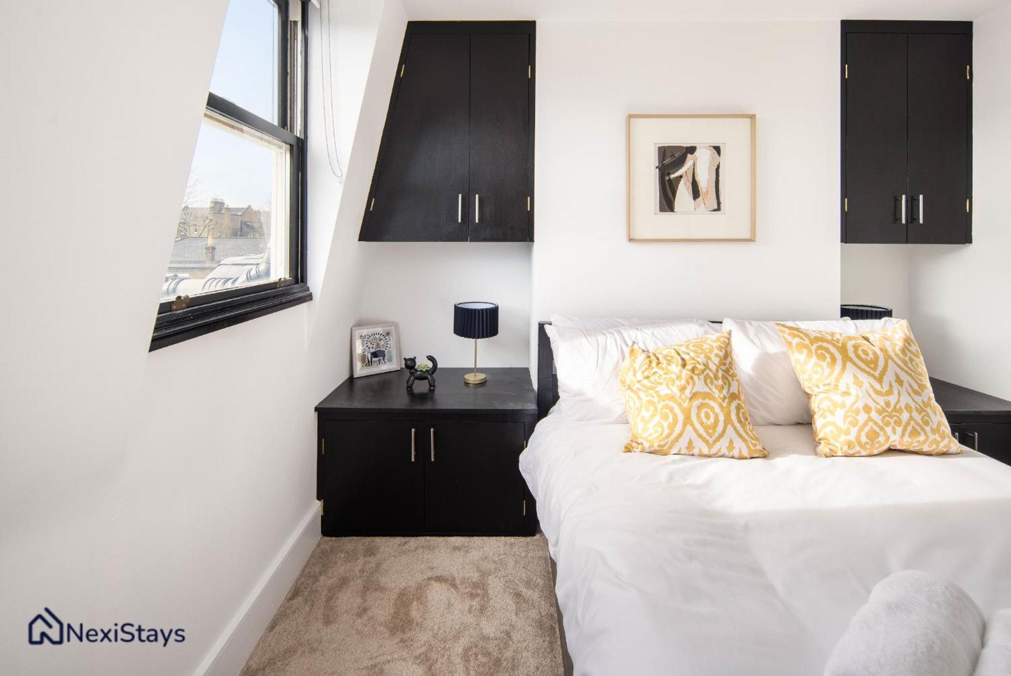 10 Mins Walk To The Oval, The Kennington Retreat Apartment Лондон Екстериор снимка