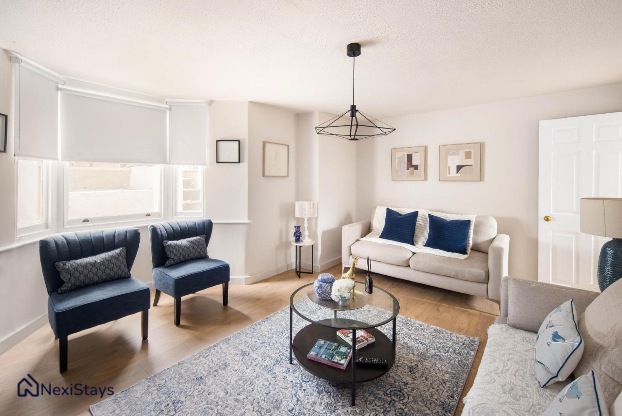 10 Mins Walk To The Oval, The Kennington Retreat Apartment Лондон Екстериор снимка