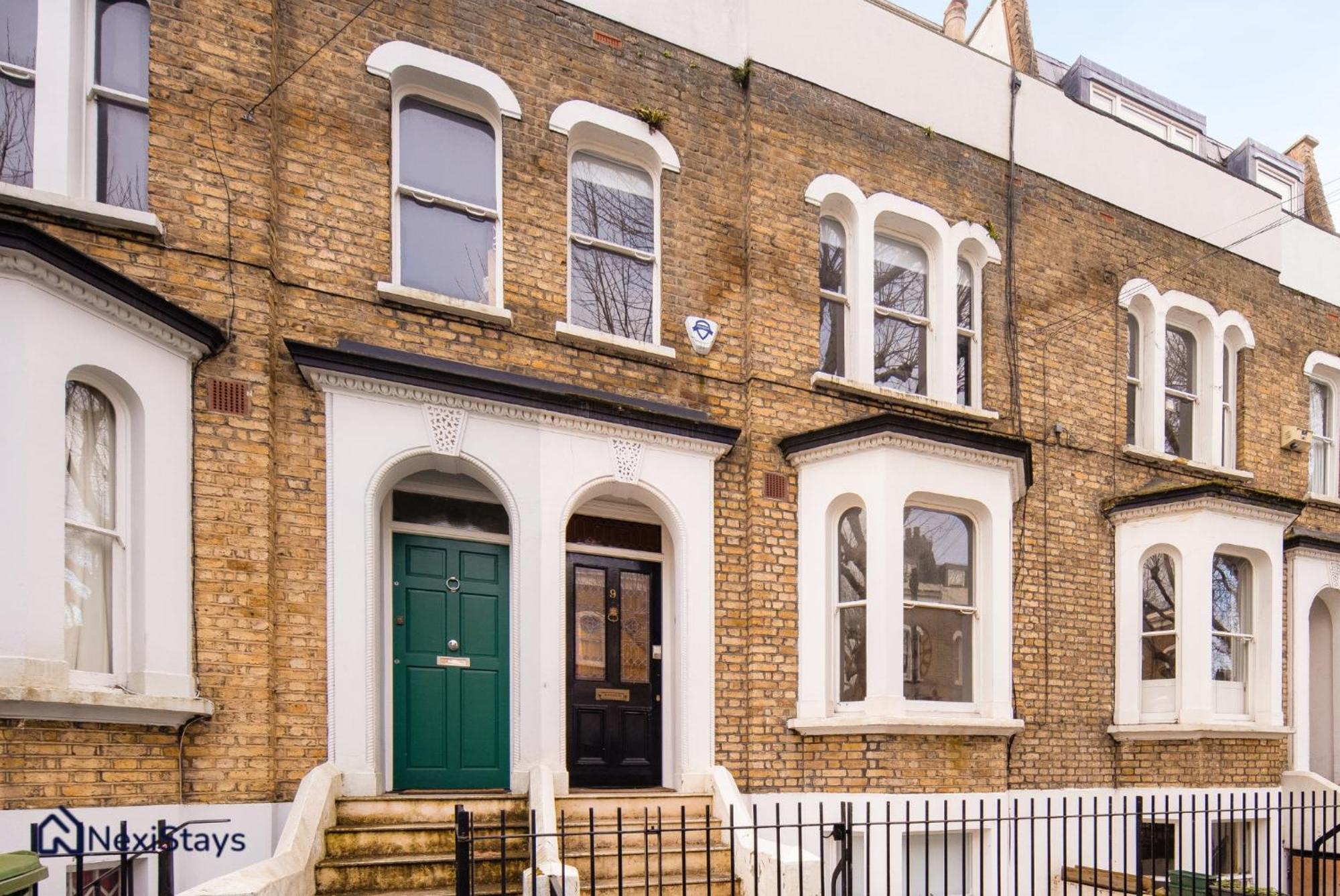 10 Mins Walk To The Oval, The Kennington Retreat Apartment Лондон Екстериор снимка