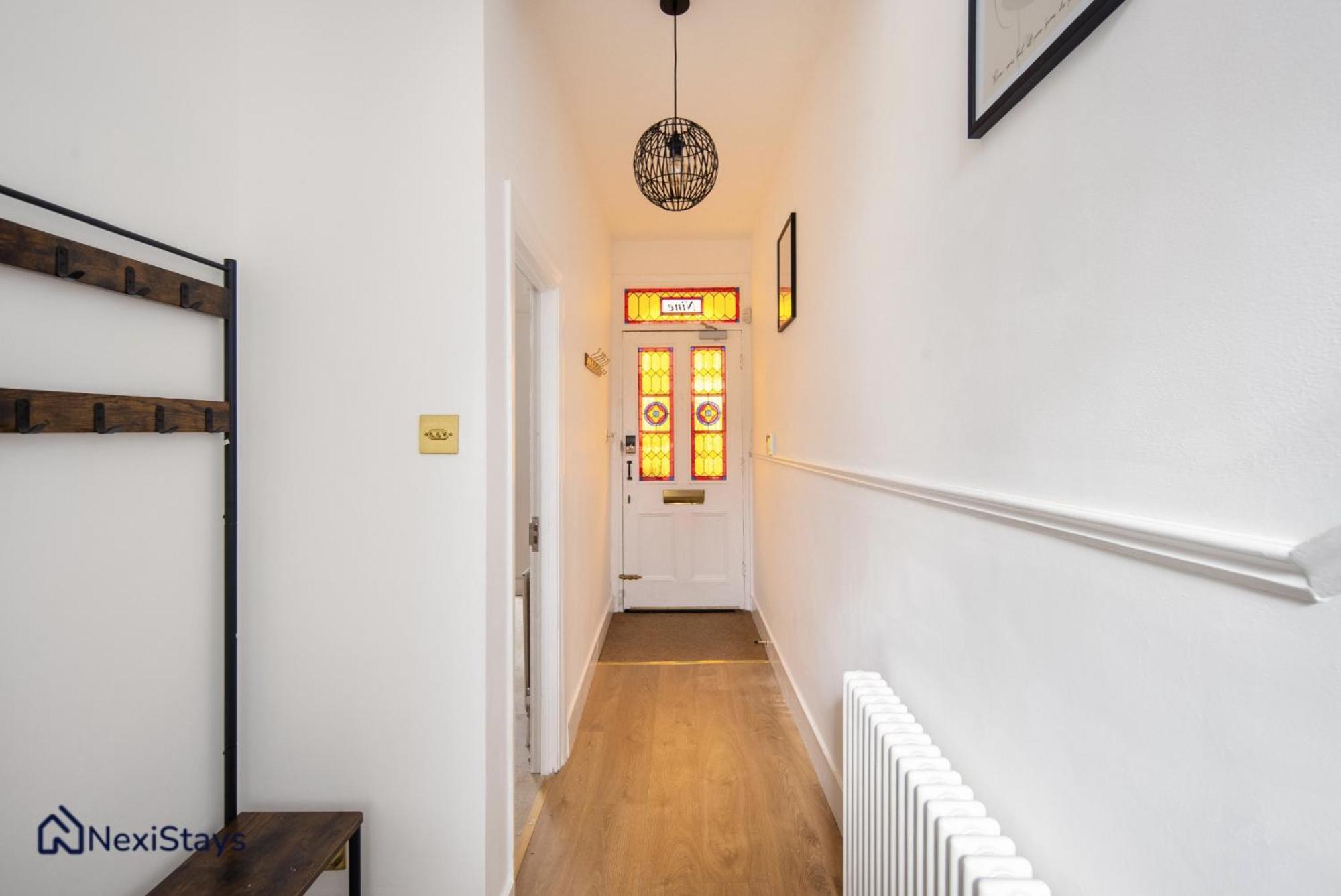 10 Mins Walk To The Oval, The Kennington Retreat Apartment Лондон Екстериор снимка