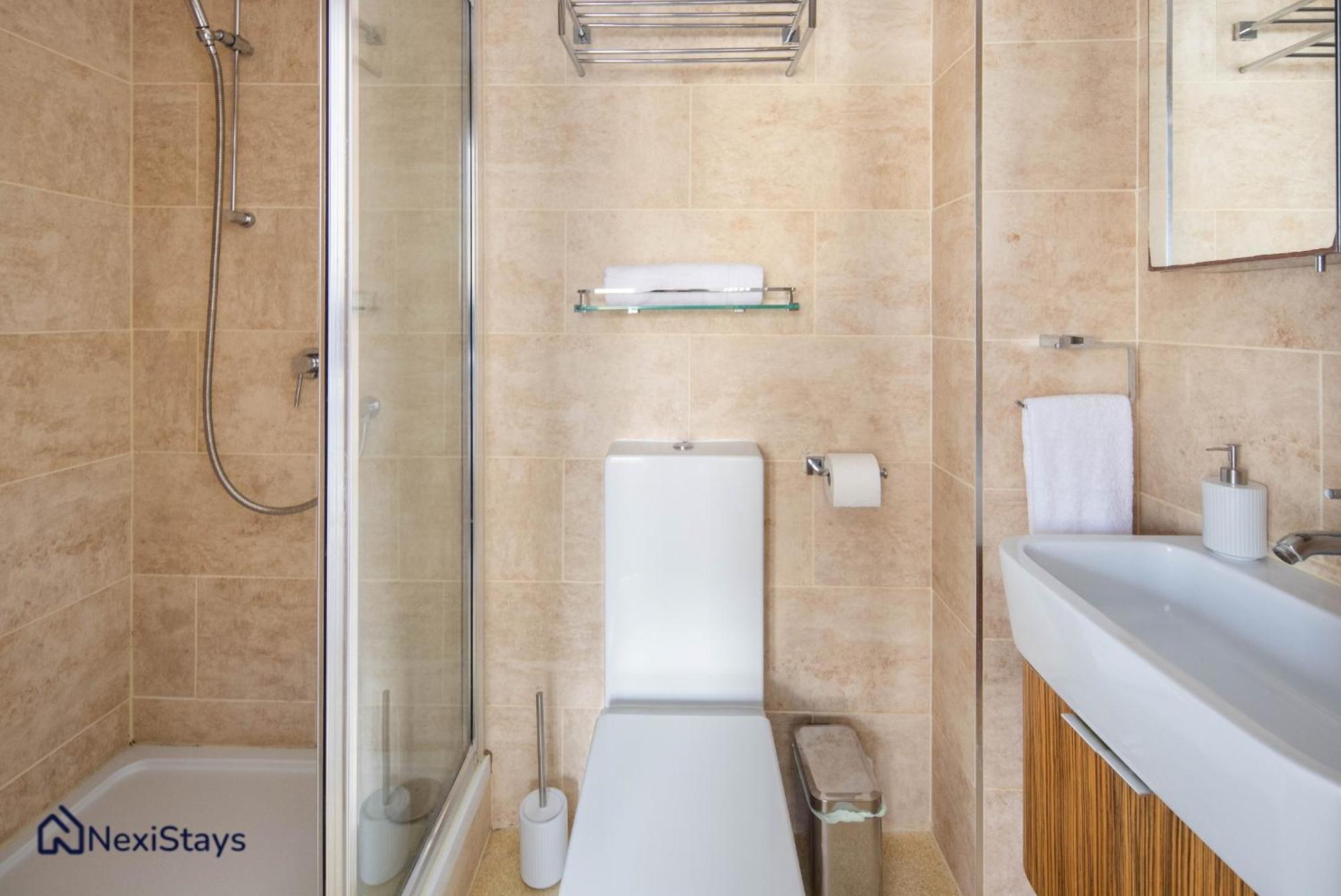 10 Mins Walk To The Oval, The Kennington Retreat Apartment Лондон Екстериор снимка